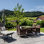 Haus Albi شقة *