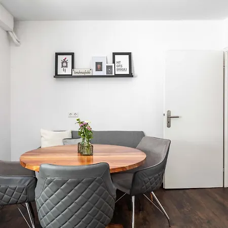 Haus Albi Апартаменты Вальдкирх