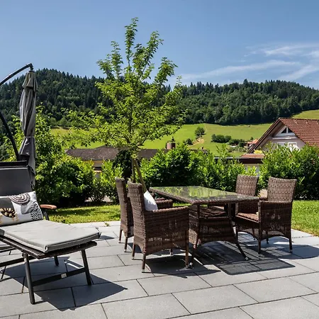 Haus Albi Апартаменты *